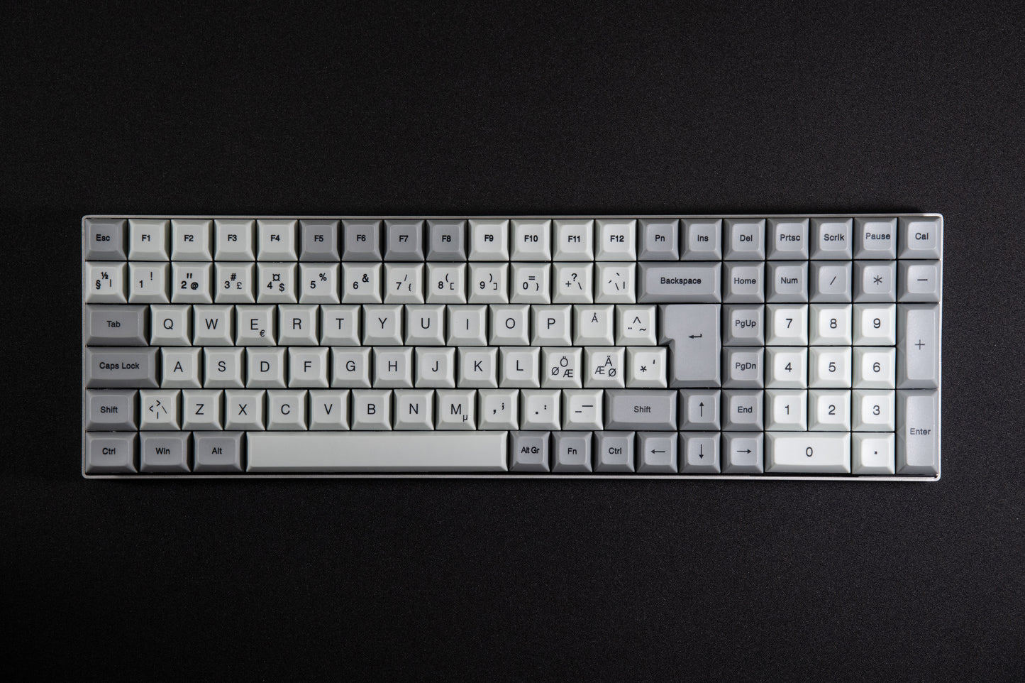 Tab 90M